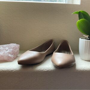 Dream Pairs Elegant Tan Women's Flats